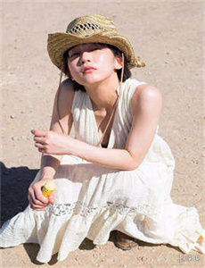 我们一直住在城堡里
