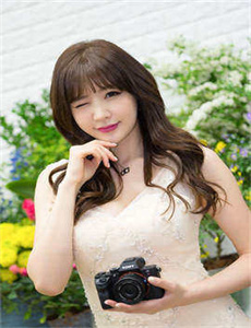天天摸夜夜添狠狠添婷婷